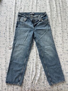 Zara Faded Blue Straight-Leg Women’s Jeans